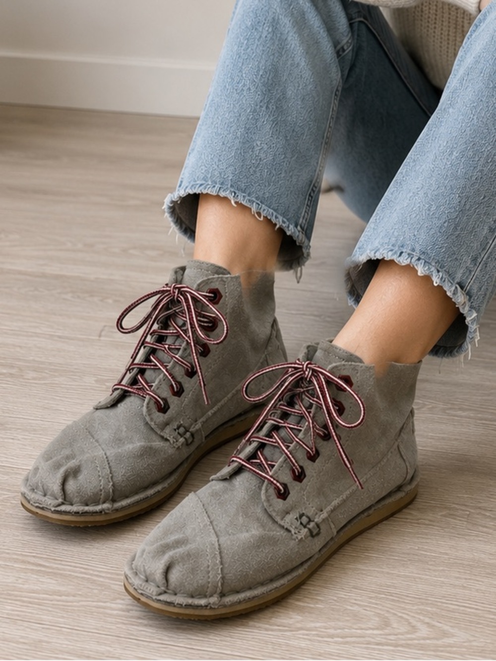 TOMS Tom Boy Suede Lace-Up Ankle Boots Wide 5W Grey Casual Comfort Shoes